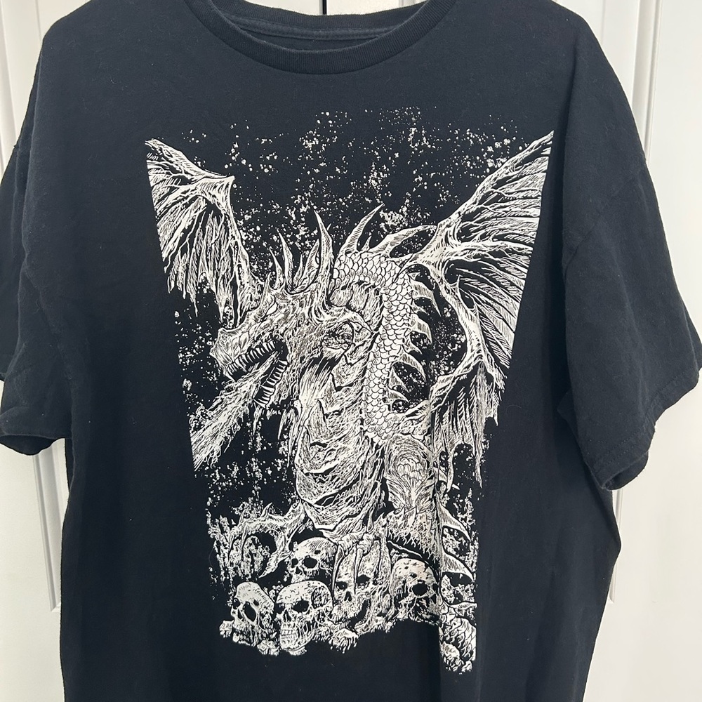 Men's Black Dragon Graphic Tee